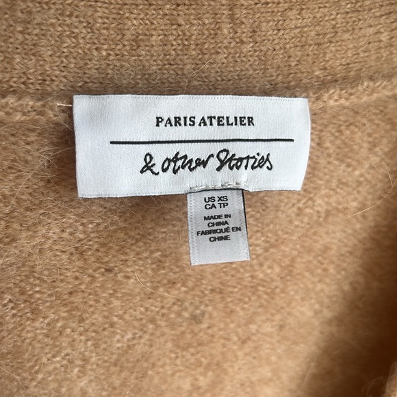 & Other Stories dinosaur button wool cardigan XS - Picture 3 of 7